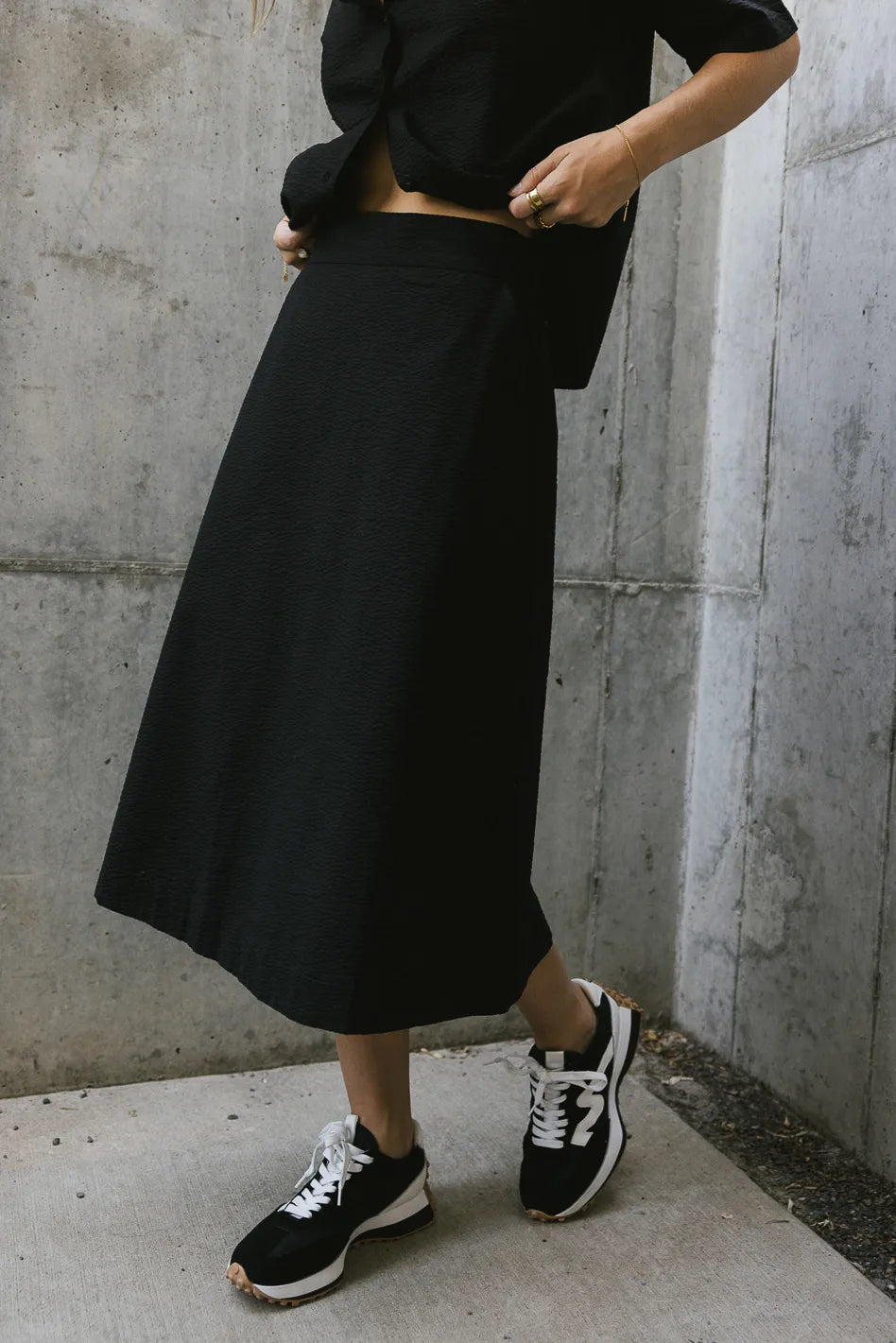 Mallory Textured Skirt in Black