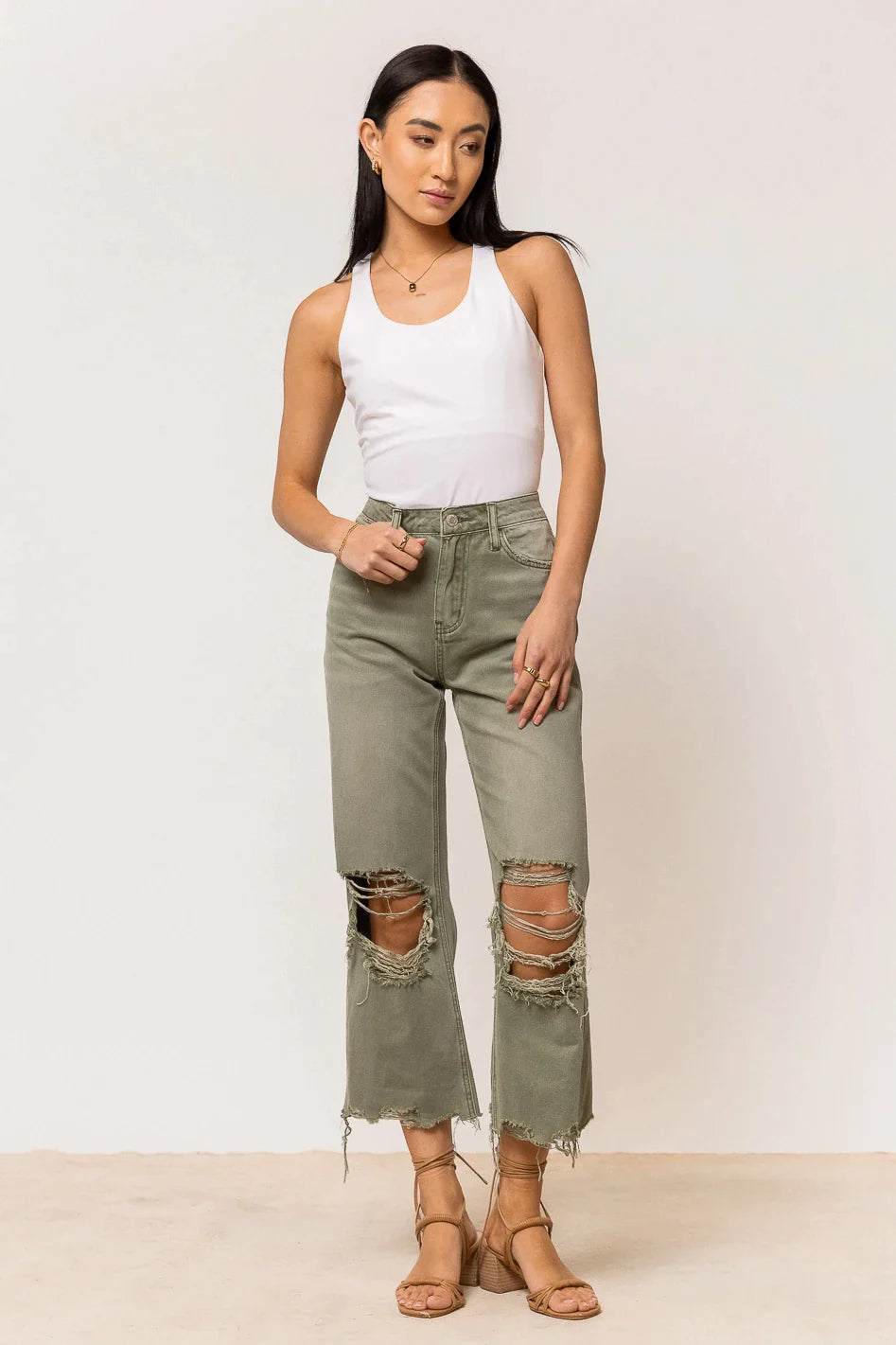 Charlie Distressed Jeans in Olive